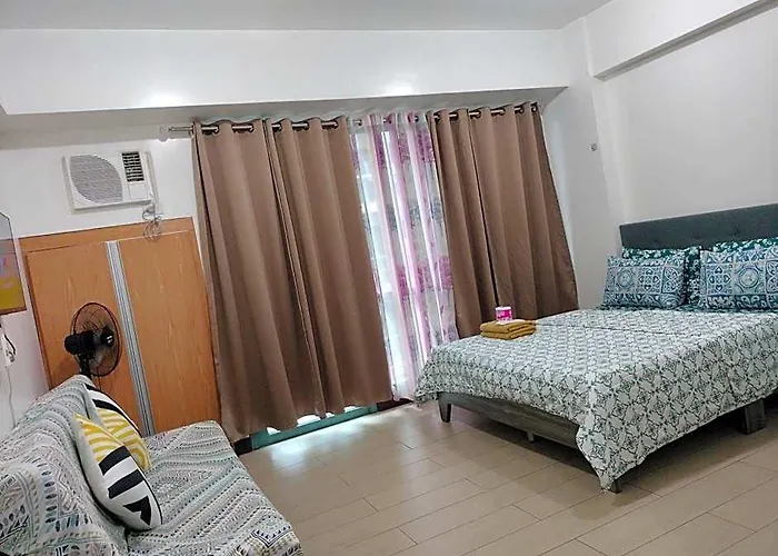 Rqui Condotel Near Airport 3* Manille