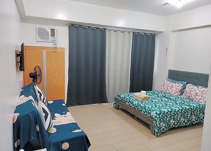Hotel Rqui Condotel Near Airport Manille